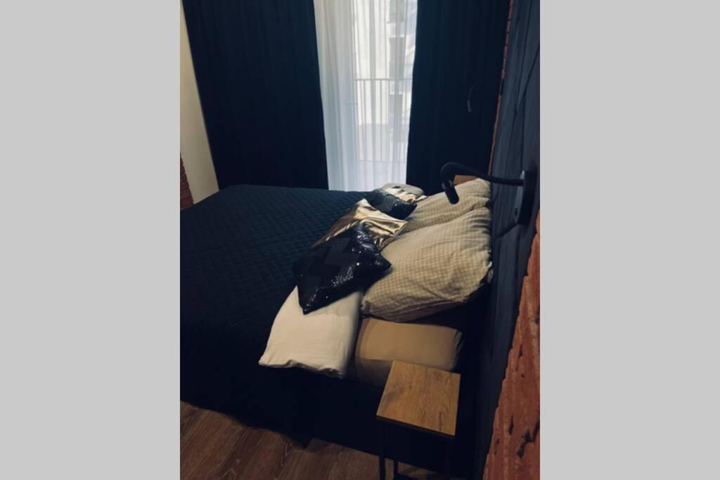 Apartament Manufaktura Z Bezplatnym Parkingiem Daire Łódź Dış mekan fotoğraf
